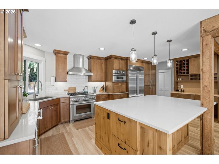 Property Photo:  1488 SW Borland Rd  OR 97068 