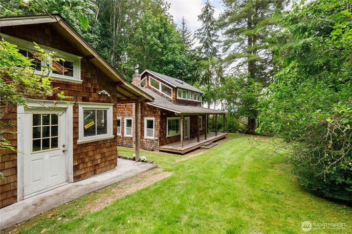 Property Photo: 5095 Zimmerman Road WA 98260