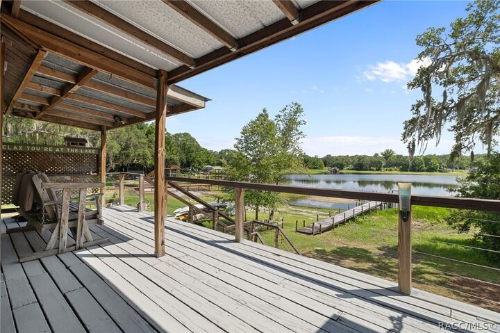 Property Photo: 7514 E Broyhill Place FL 34450