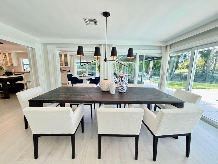 Property Photo:  1327 Partridge Place N  FL 33436 