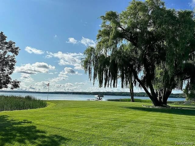 Property Photo:  3219 Midway Drive  MI 49675 