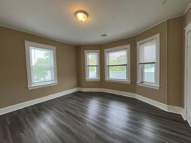 Property Photo: 70 Oliver Street 3F RI 02809