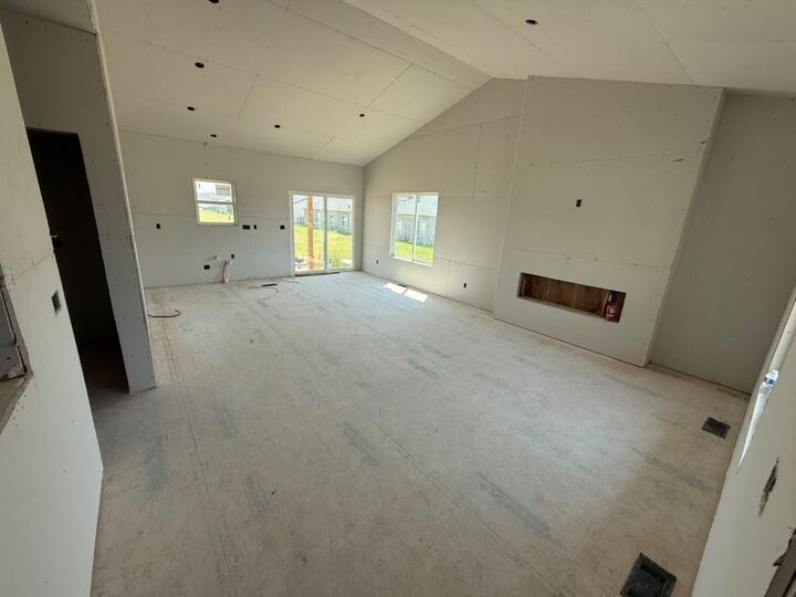 Property Photo:  8961 E Joshua St  KS 67226 