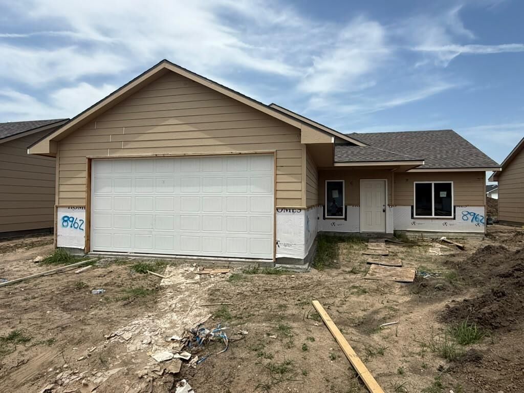 Property Photo:  8962 E Joshua St  KS 67226 