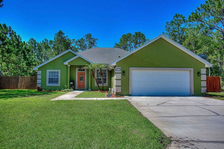 Property Photo: 341 Crystal Lake Dr FL 32084