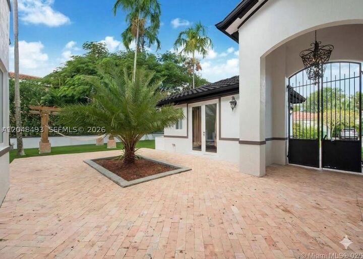 Property Photo: 8164 SW 171st St FL 33157
