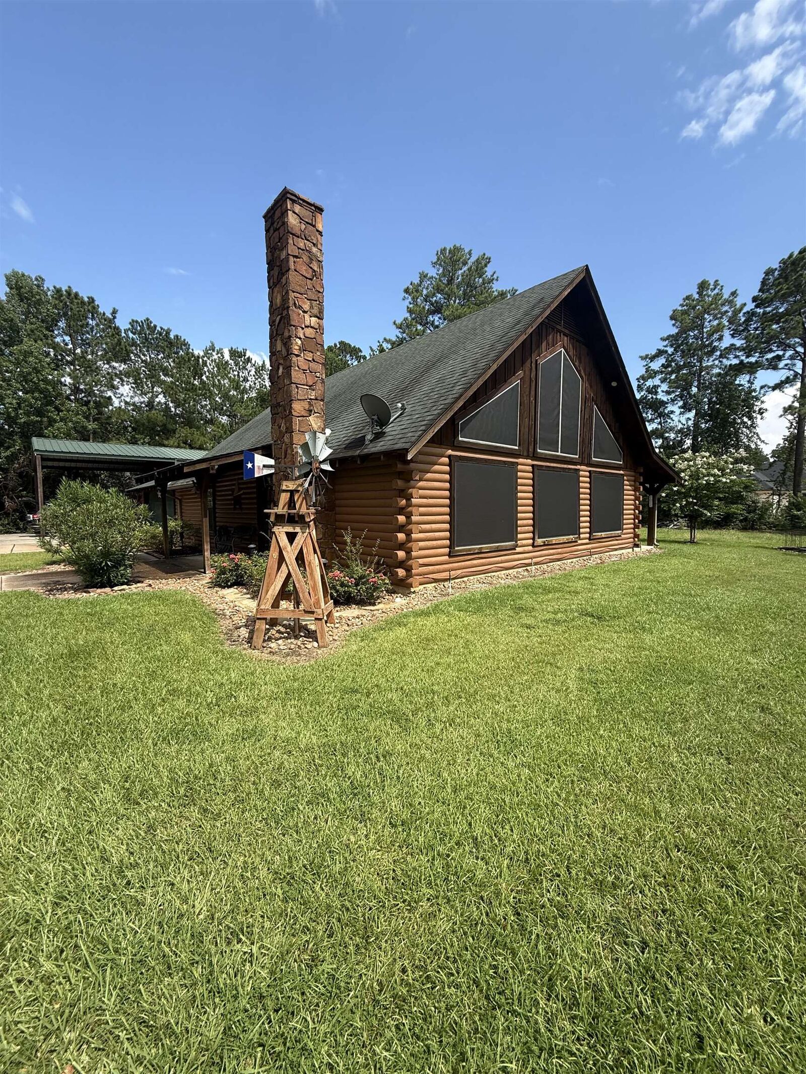 Property Photo:  1461 Beachrock Drive  TX 75931 