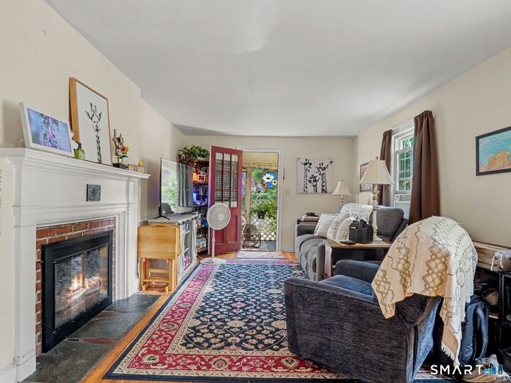 Property Photo: 2 North Forest Circle CT 06516