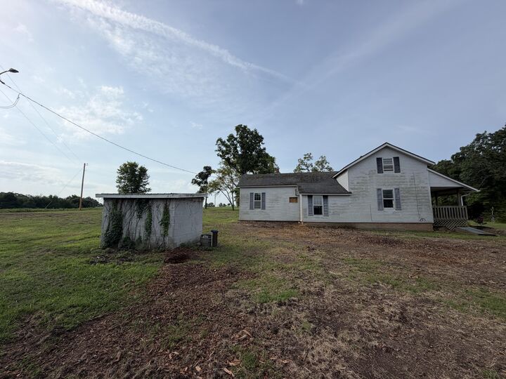 Property Photo:  5401 Dandelion Road  MO 65667 