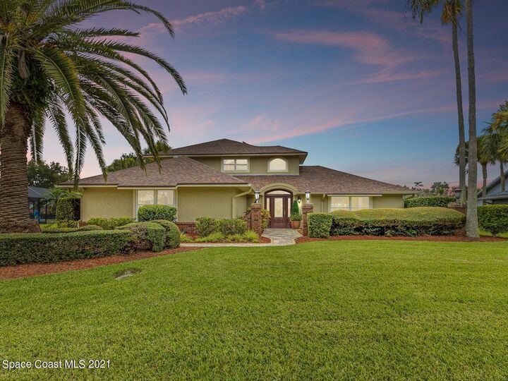 Property Photo: 820 Kerry Downs Circle FL 32940