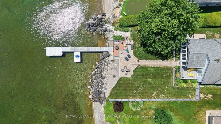 Property Photo: 167 Lakeshore Road W ON L0L 2E0