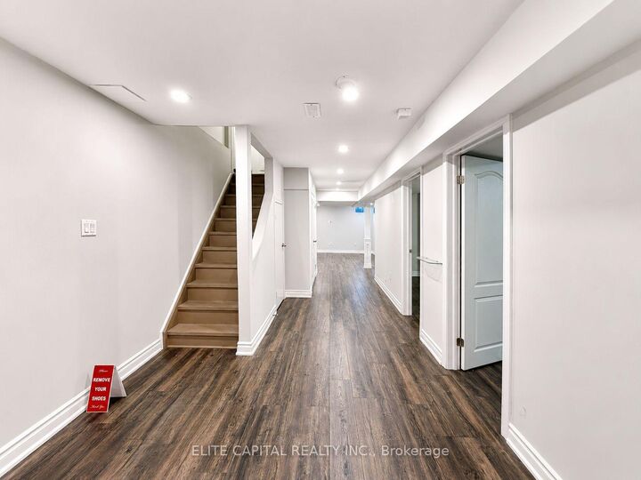 Property Photo:  1017 Poppy Lane  ON L3X 3H6 