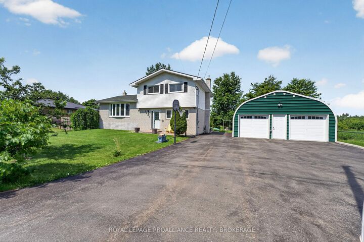 Property Photo: 1445 Aley Street ON K7L 4V4