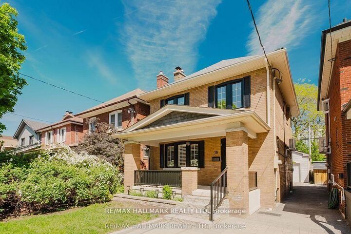 Property Photo: 18 Glen Stewart Avenue ON M4E 1P7
