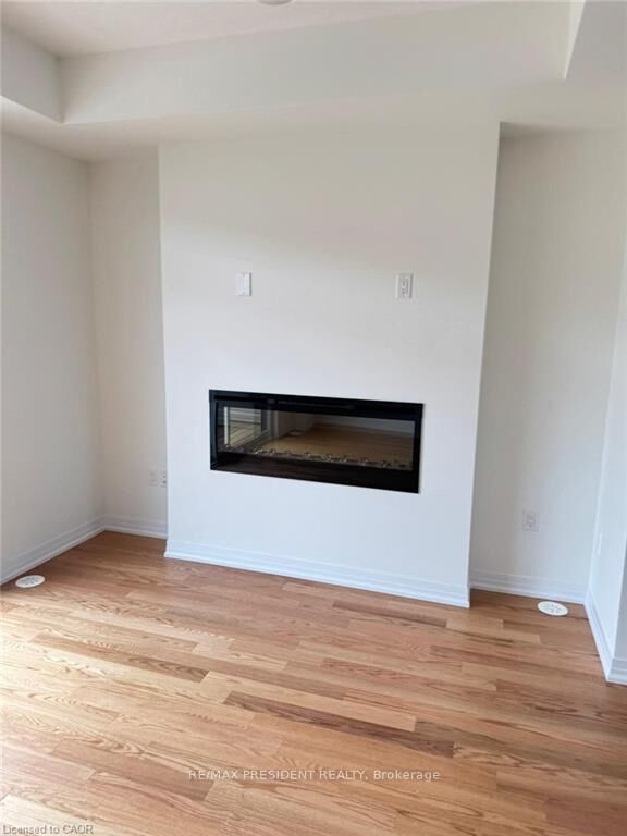 Property Photo:  12 Lilac Lane  ON L3B 5N5 