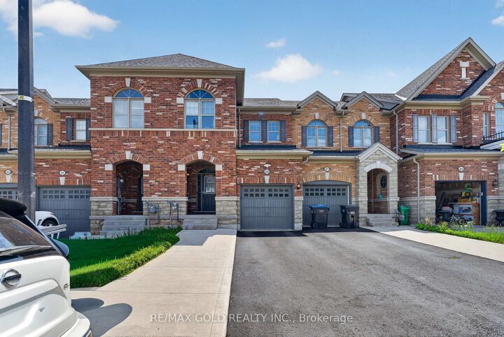 Property Photo: 29 Rangemore Road E ON L7A 4V7