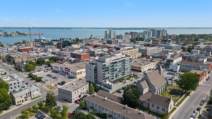 Property Photo: 121 Queen Street 813 ON K7K 0G6