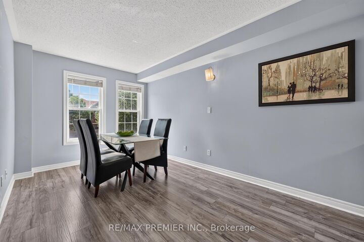 Property Photo: 47 Milloy Place ON L4G 7L2