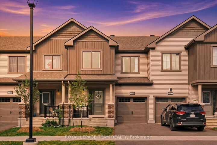 Property Photo:  184 Robert Perry Street  ON K0G 1J0 