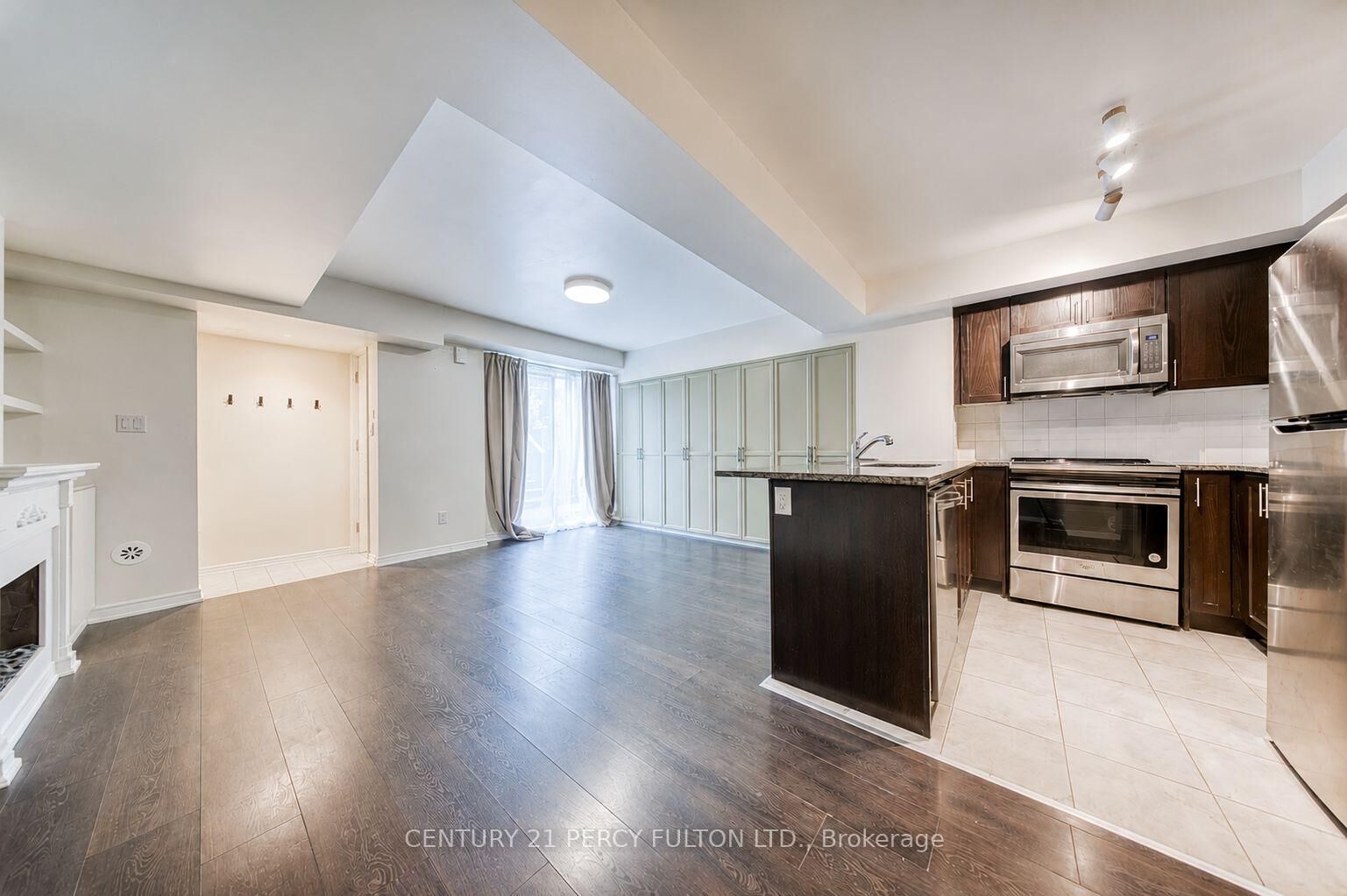 Property Photo: 3 Applewood Lane W 103 ON M9C 0C1