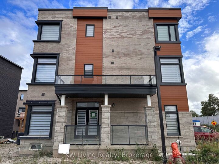 Property Photo:  118 Wascana Road  ON L4H 5G9 