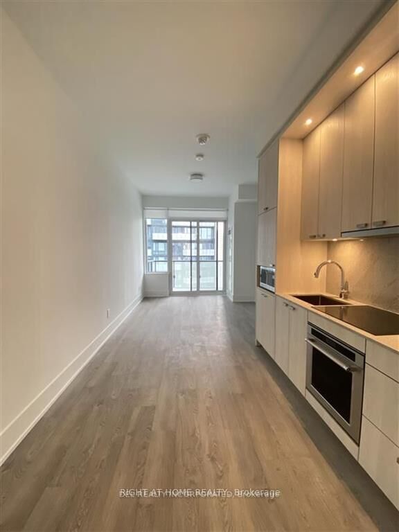 Property Photo:  480 Front Street W 2013  ON M5V 0V6 