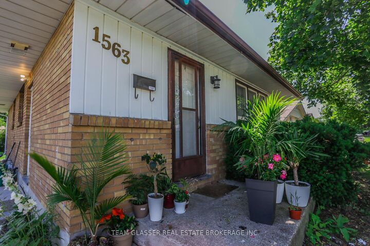 Property Photo: 1563 Dale Street ON N5V 1Y1