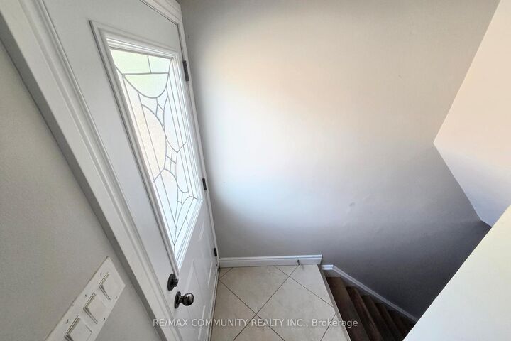 Property Photo:  161 Mohawk Road W Bsmt  ON L9C 1W2 
