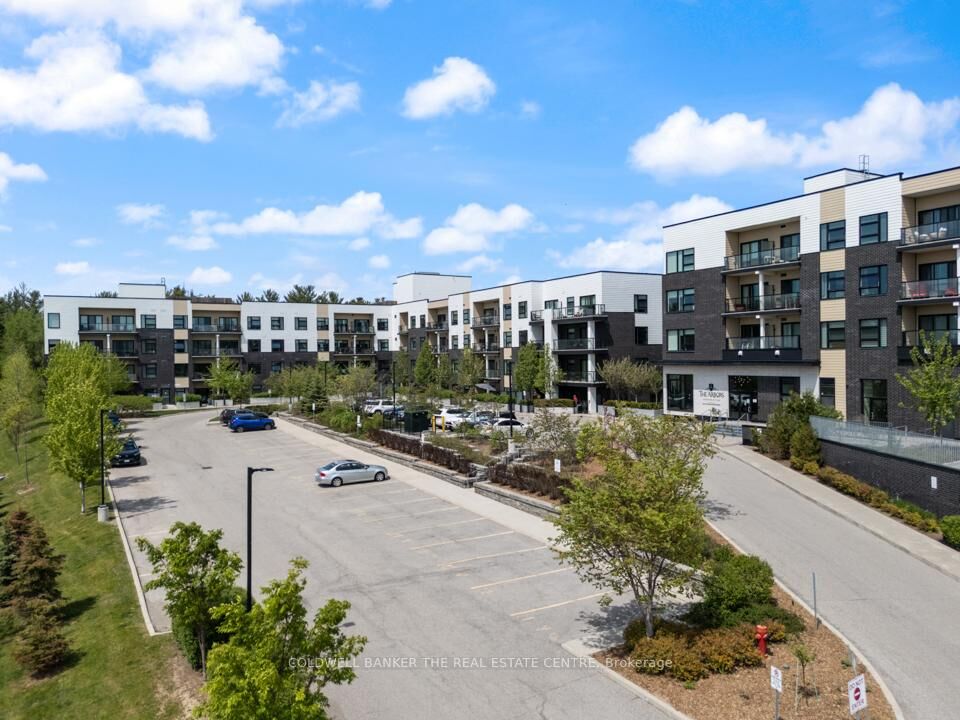 Property Photo: 555 William Graham Drive 246 ON L4G 3H9