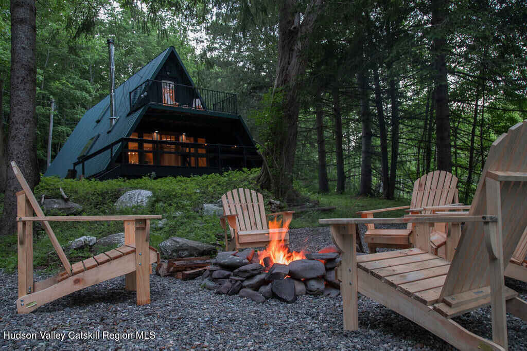 Property Photo:  161 Pine Hill  NY 12465 