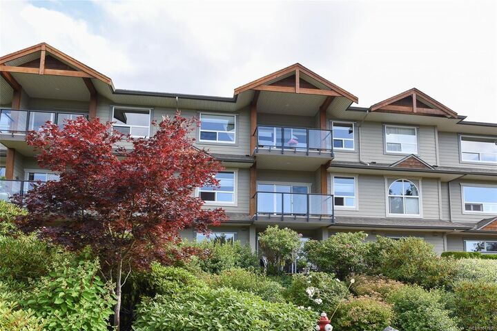 Property Photo: 199 31st St #202 BC V9N 8X1