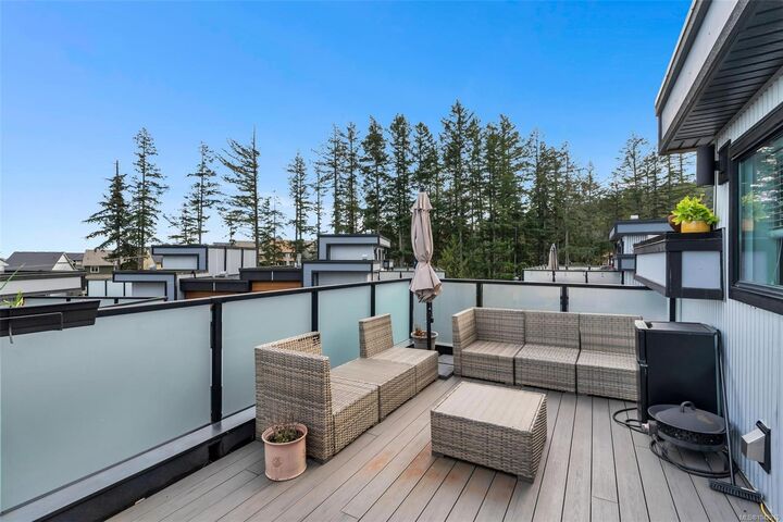 Property Photo: 1202 Nova Crt #103 BC V9B 0T7
