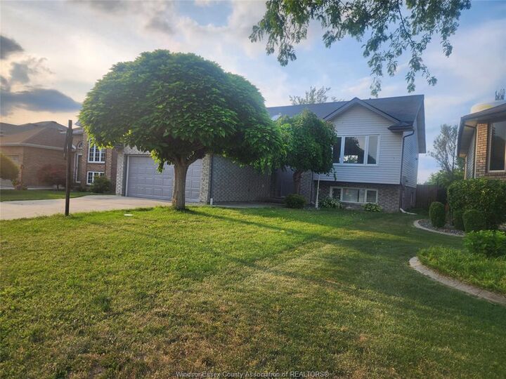 Property Photo: 12769 Lemire Street ON N8N 4V1
