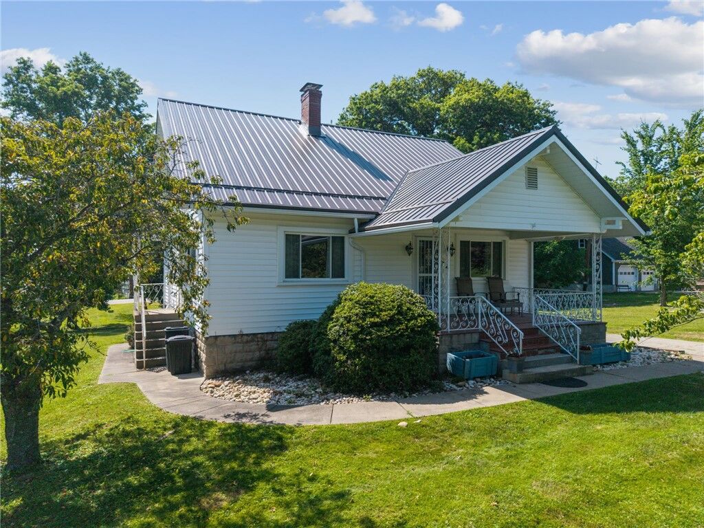 Property Photo: 645 Old State Route 66 PA 15601