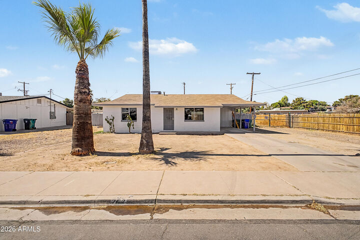 Property Photo:  263 W Hunter Street  AZ 85201 