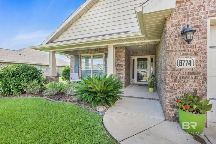 Property Photo: 8774 Allay Lane AL 36535