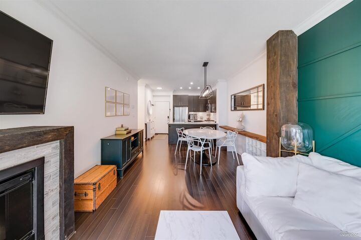 Property Photo:  119 W 22nd Street 319  BC V7M 0B4 