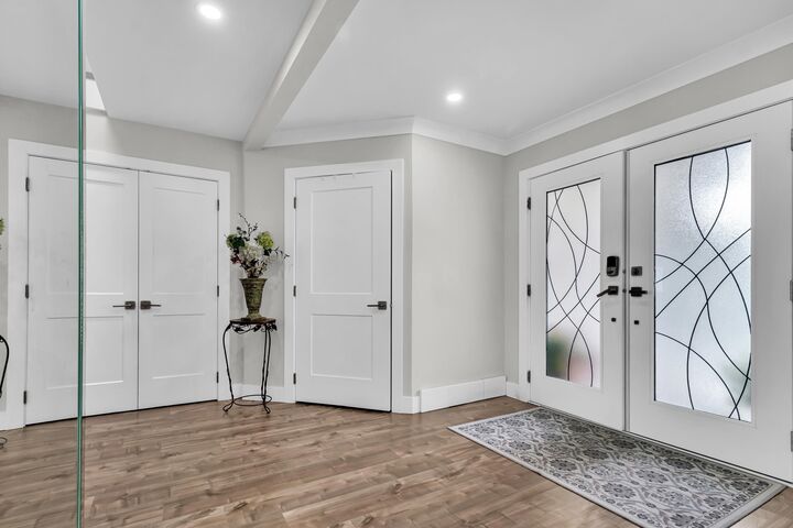 Property Photo: 6748 123A Street BC V3W 0Z1