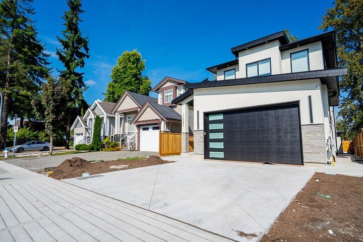 Property Photo: 11551 80 Avenue BC V4C 1X5