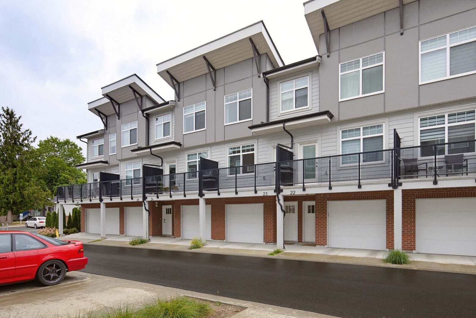 Property Photo: 22334 48 Avenue 23 BC V3A 3N5