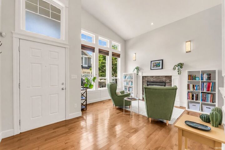 Property Photo: 3502 150A Street 10 BC V3Z 4R2