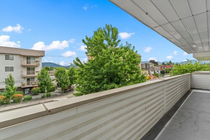 Property Photo:  9175 Mary Street 202  BC V2P 4H7 