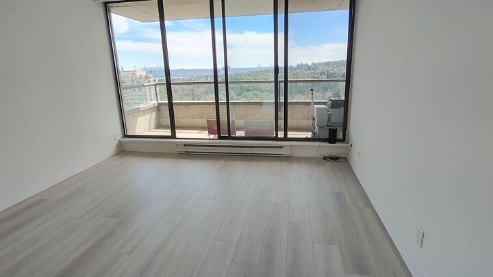 Property Photo: 3970 Carrigan Court 2303 BC V3N 4S5