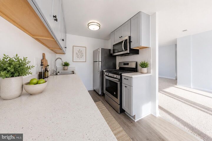 Property Photo: 4600 Duke Street 413 VA 22304