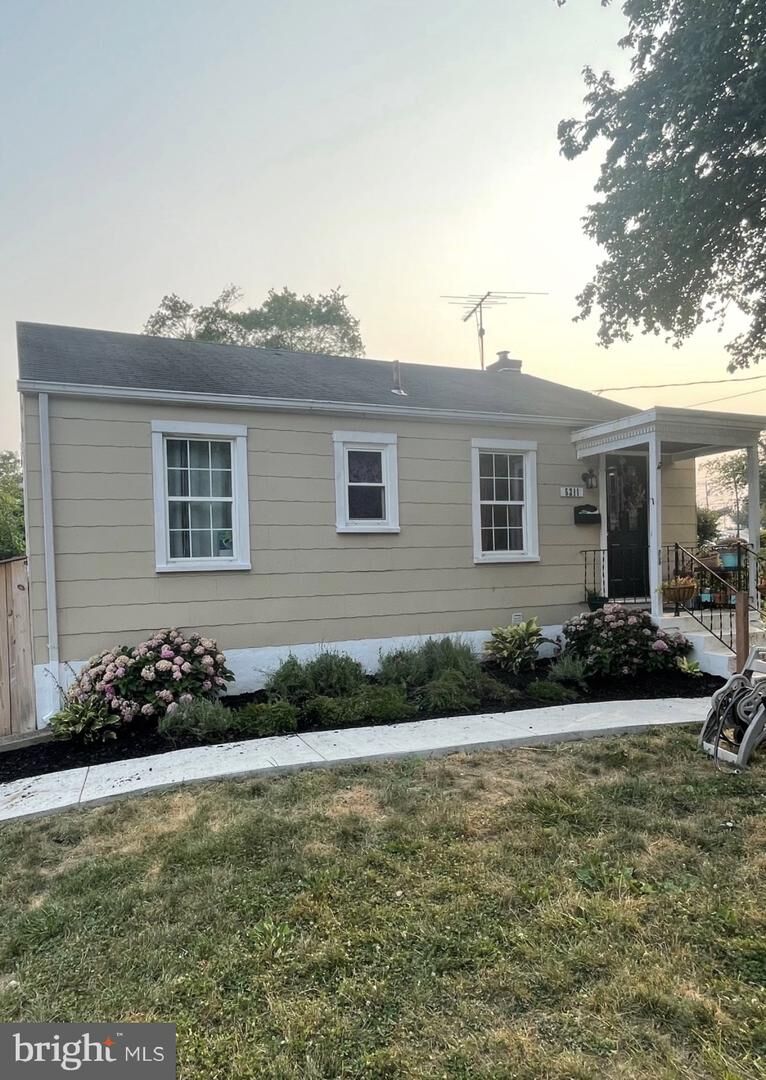 Property Photo:  5211 Edgewood Road  MD 20740 