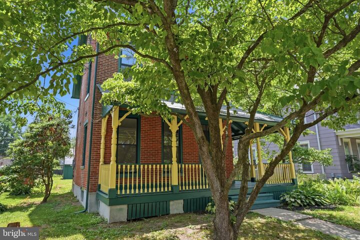 Property Photo: 124 E Cedar Road PA 18077