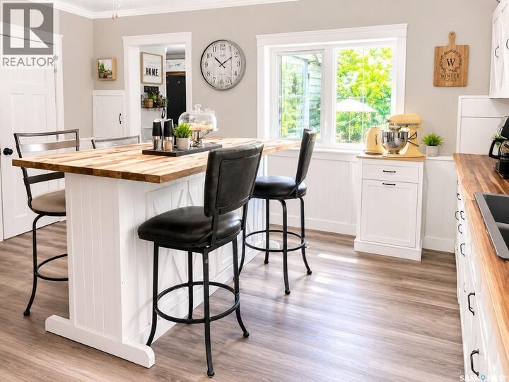Property Photo:  White Acreage  SK S0J 2E0 