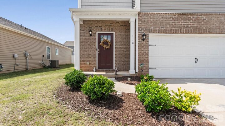 Property Photo: 110 Meadow View Drive NC 28677