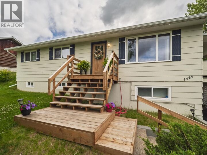 Property Photo:  3586 Alderwood Court  BC V2K 1N3 