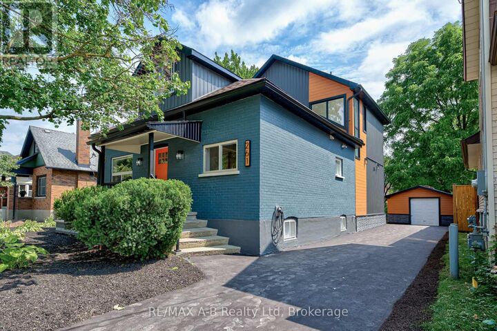 Property Photo: 261 Albert Street ON N5A 3K8